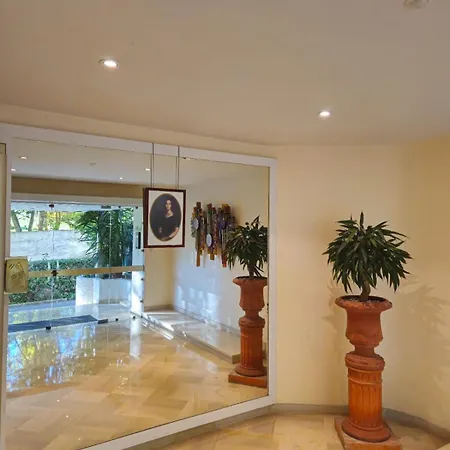Centre De Apartment *